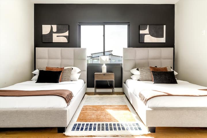 Dormitorio de arriba 2 camas Queen más baño