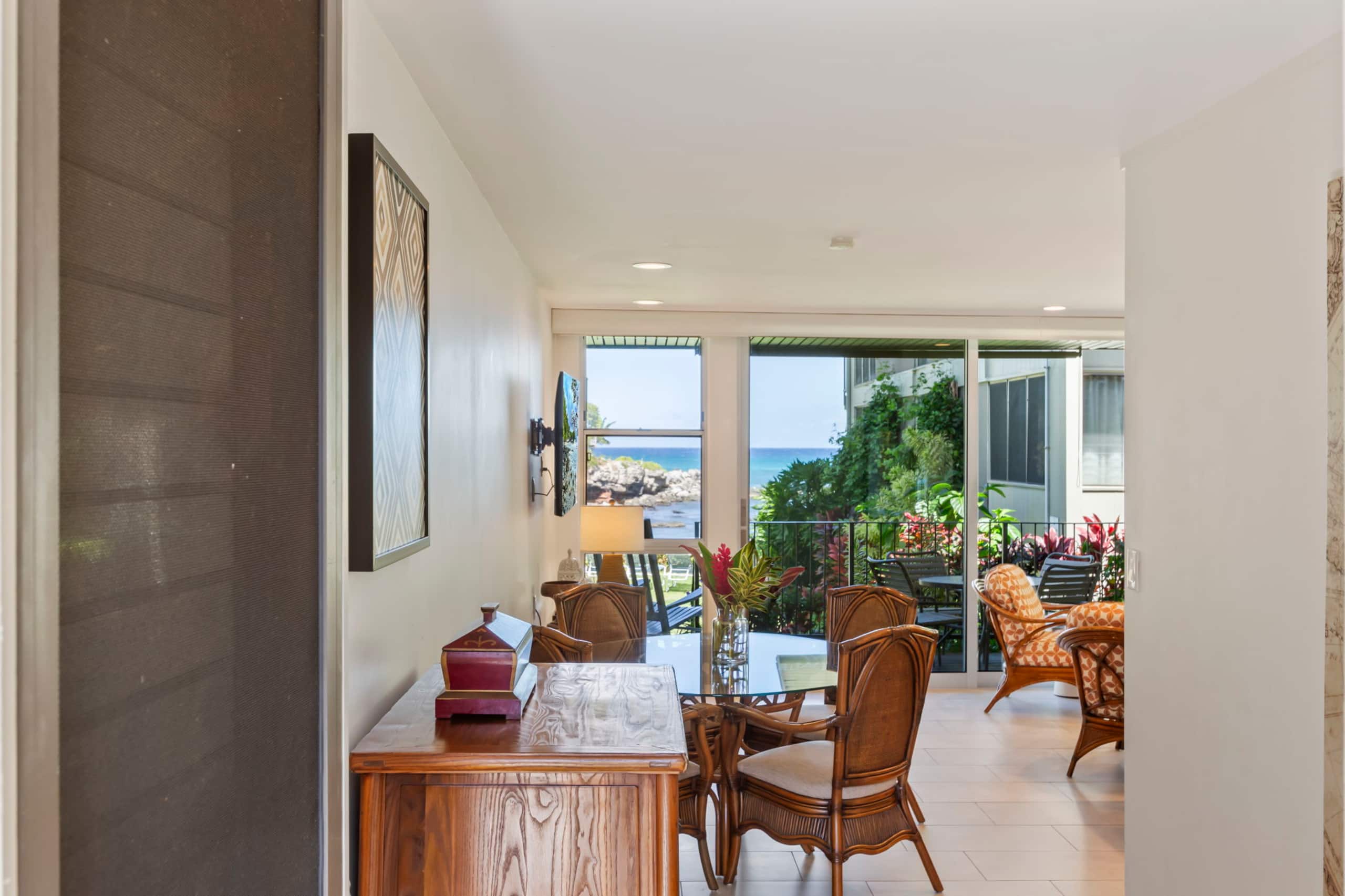 Just Listed! Beautifully Updated 117 Cove – Oceanf - Image 19