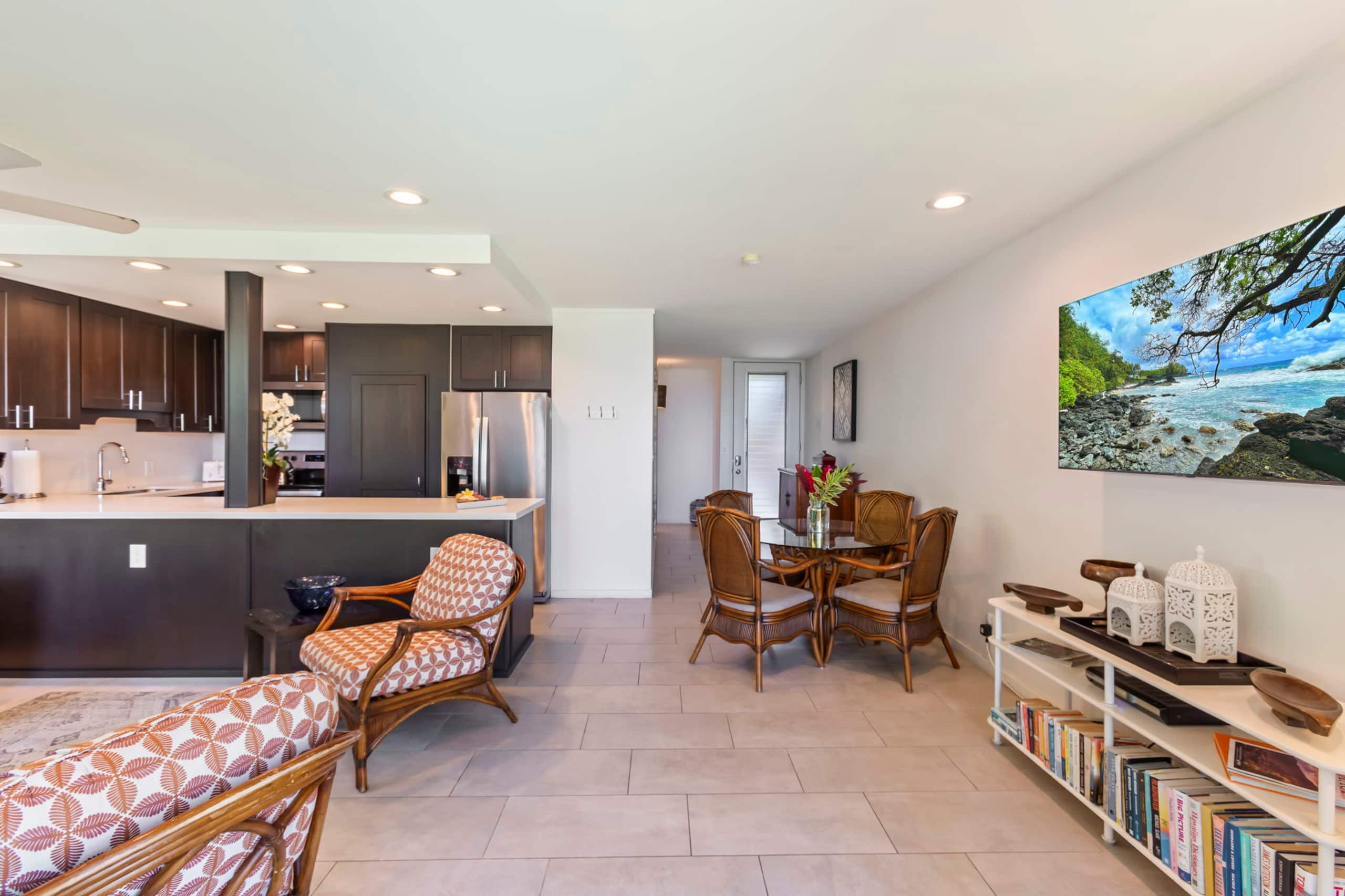 Just Listed! Beautifully Updated 117 Cove – Oceanf - Image 11