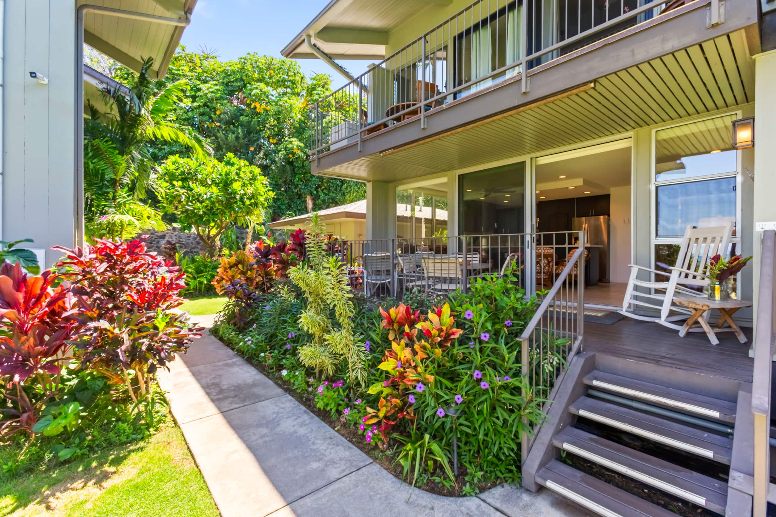 Just Listed! Beautifully Updated 117 Cove – Oceanf - Image 51