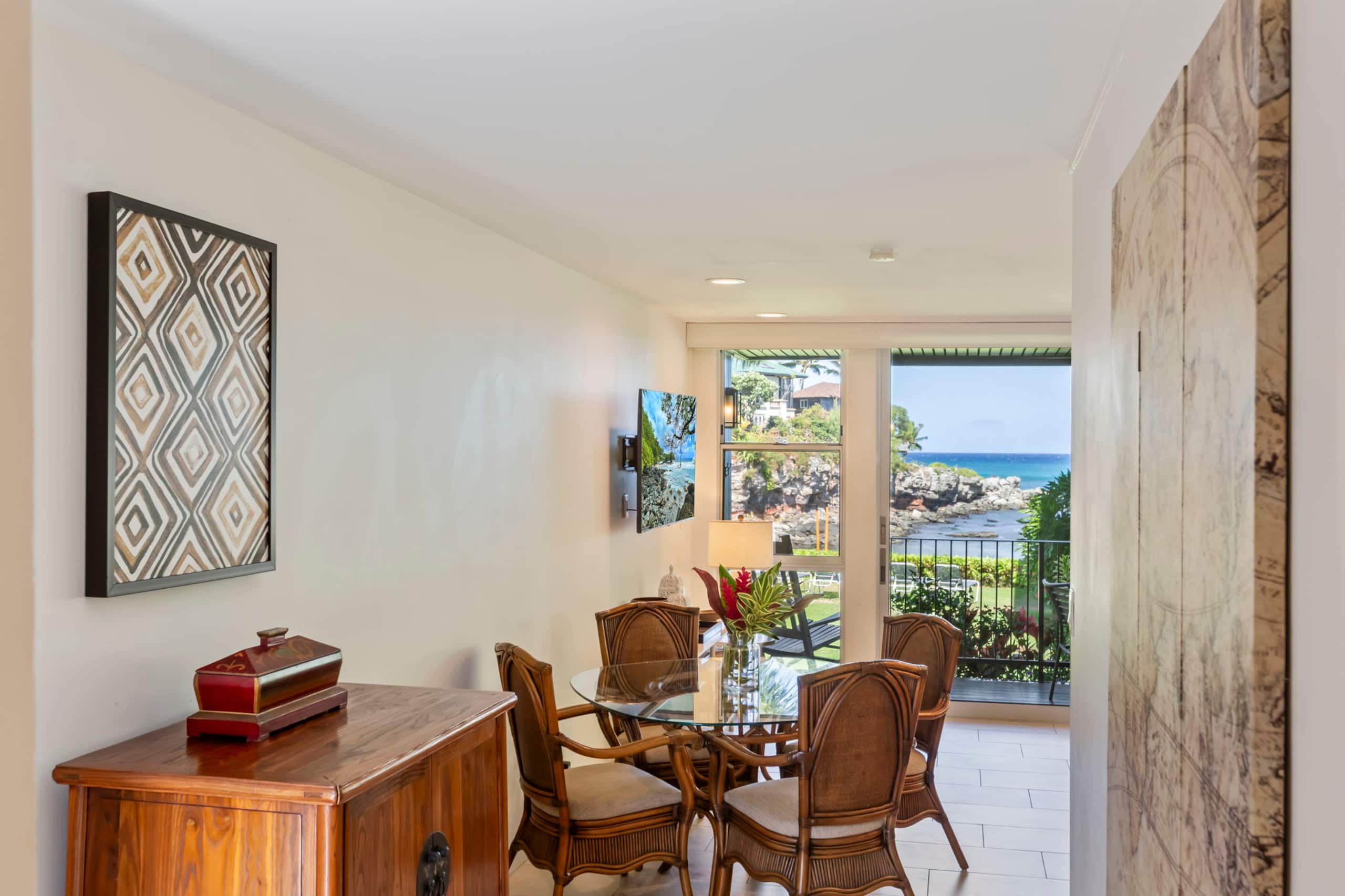 Just Listed! Beautifully Updated 117 Cove – Oceanf - Image 21