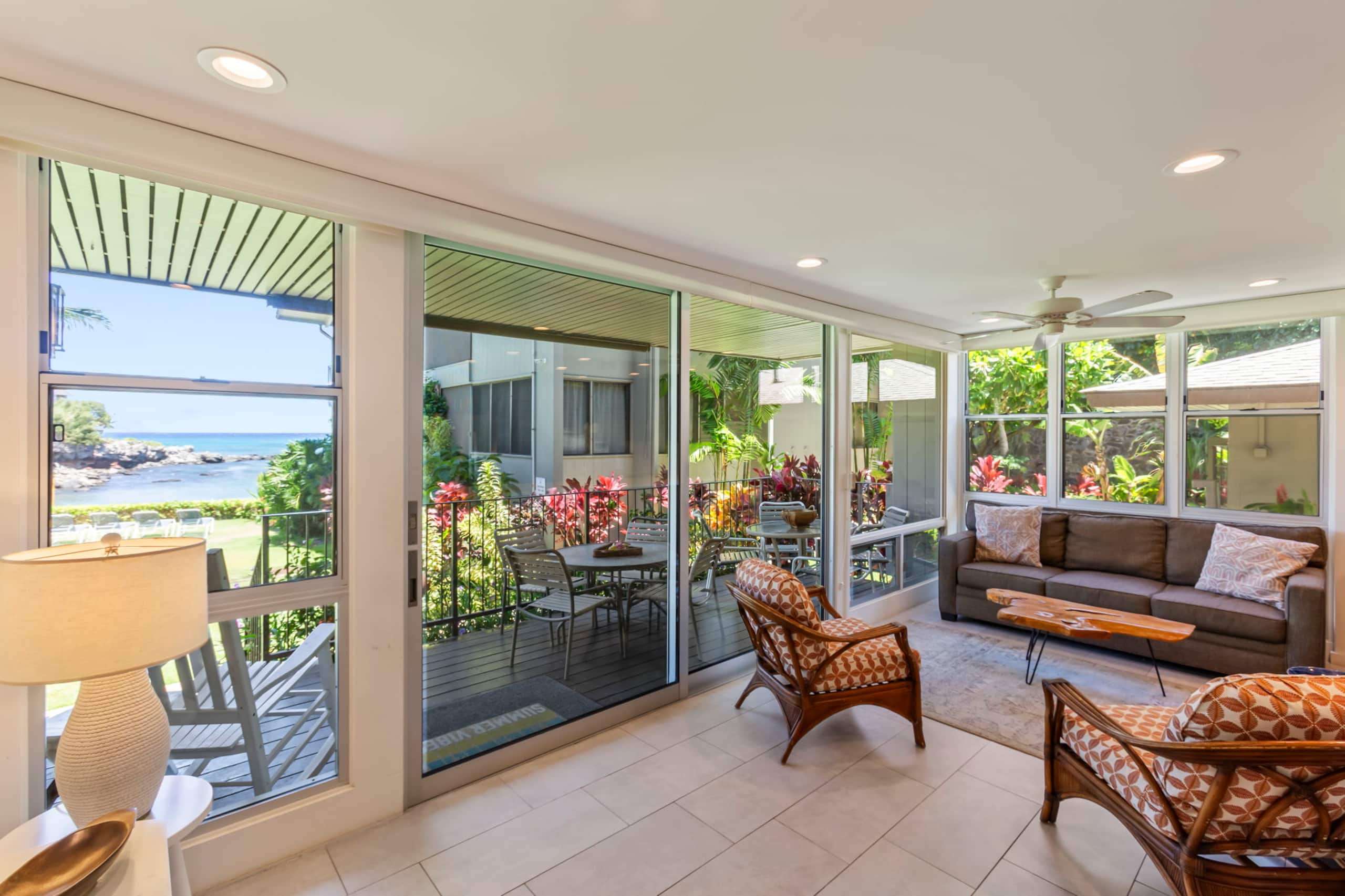 Just Listed! Beautifully Updated 117 Cove – Oceanf - Image 9