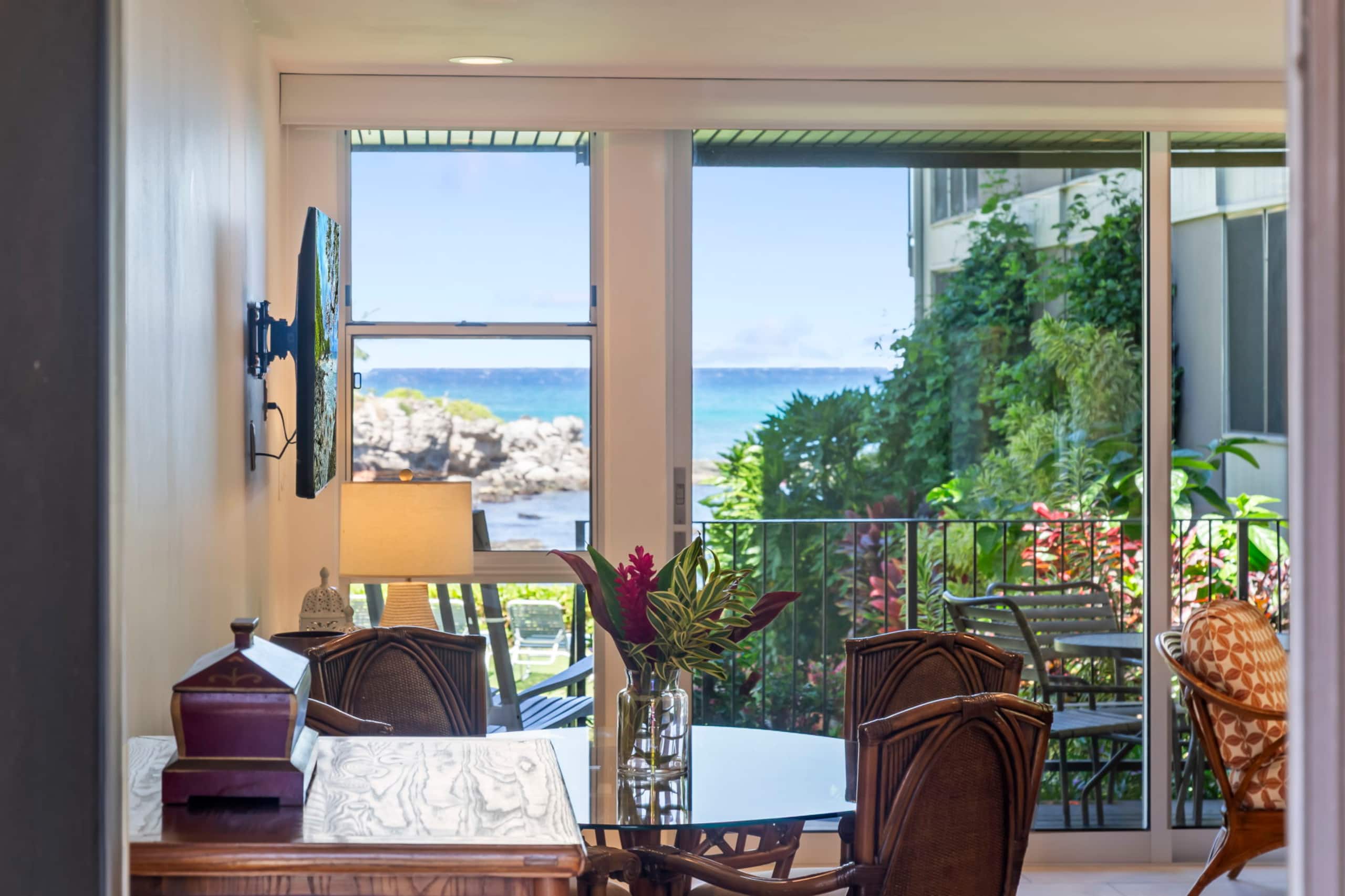 Just Listed! Beautifully Updated 117 Cove – Oceanf - Image 20