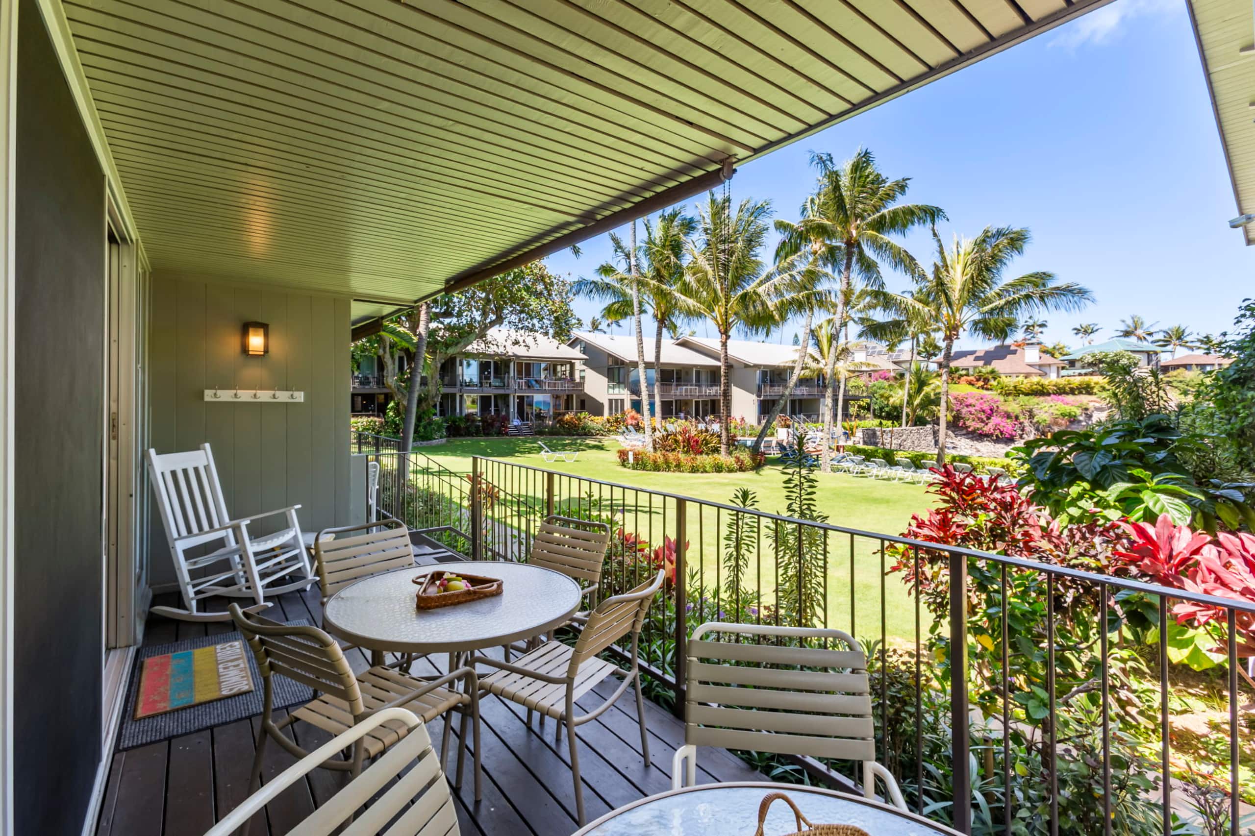 Just Listed! Beautifully Updated 117 Cove – Oceanf - Image 7