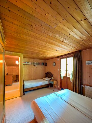 Haven of peace in Les Diablerets – private chalet gallery image 4