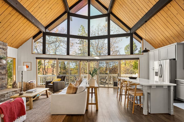 The Crown| A-Frame, Gated, Centrl AC, Beach Access - Cabins for Rent in ...