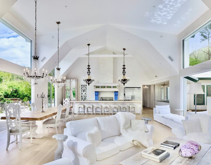 Kenwood Lodge - 5 Br, All En-suite, Heated Pool - St. Helena, CA