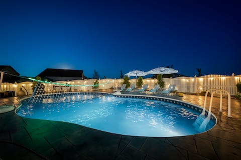 Sweet Escape with Pool and Movie Room