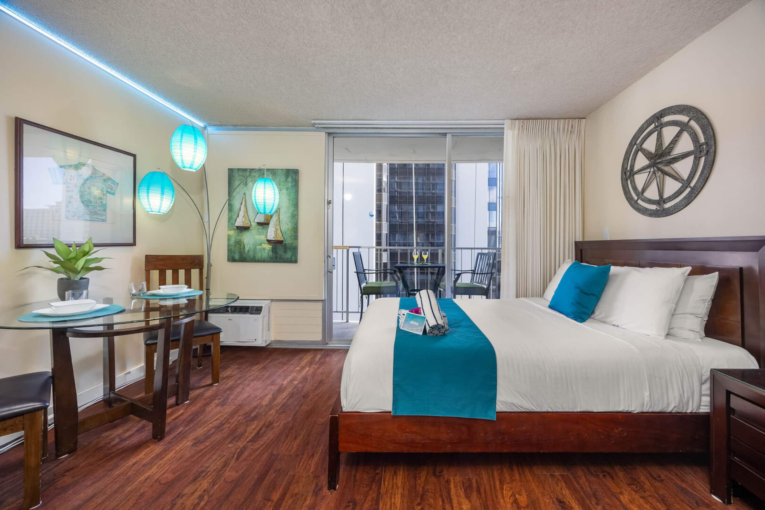 Condo in Honolulu · ★4.84 · 1 bedroom · 2 beds · 1 bath - Image 2
