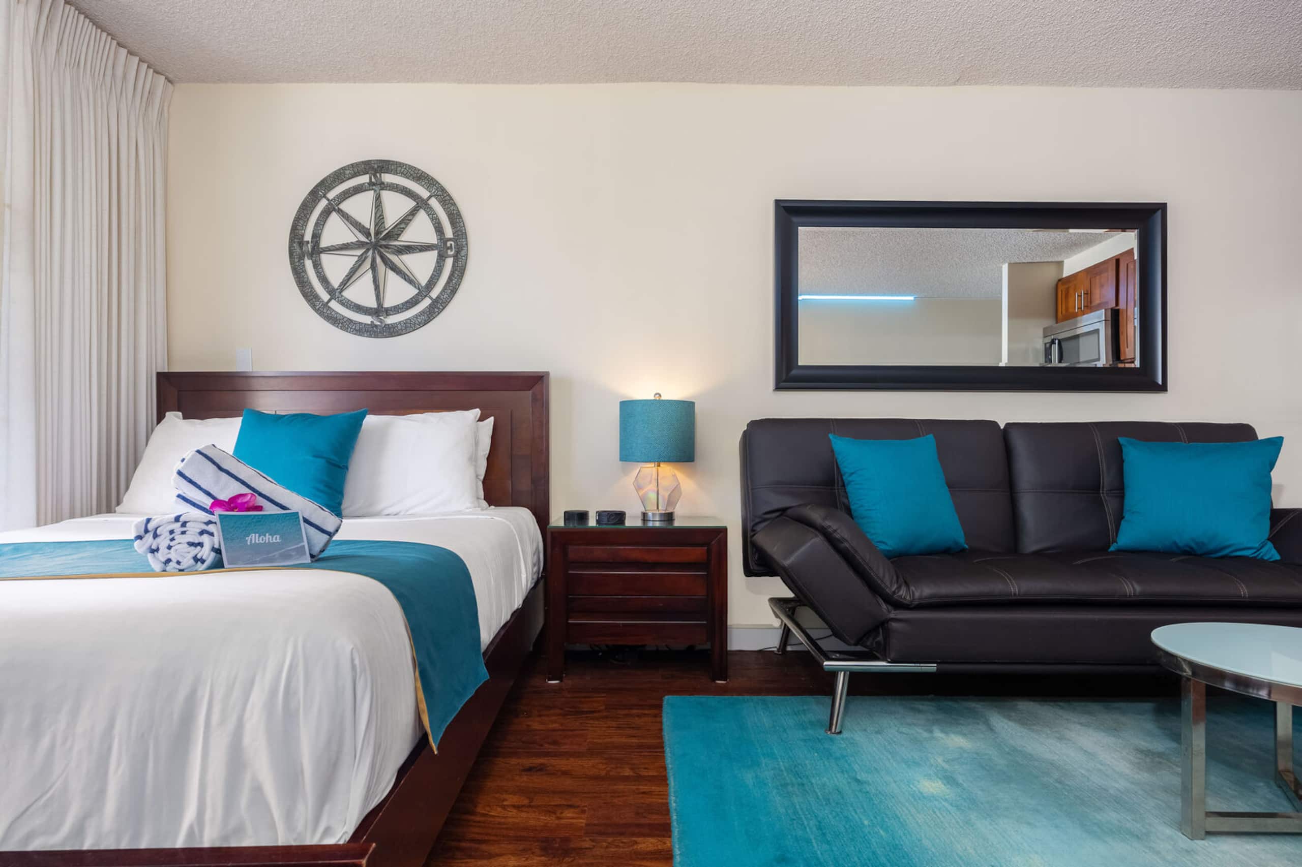 Condo in Honolulu · ★4.84 · 1 bedroom · 2 beds · 1 bath - Image 5