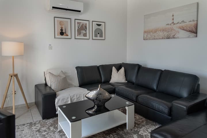 Phaedrus Living: Seaview Hilltop Maisonette - Paphos