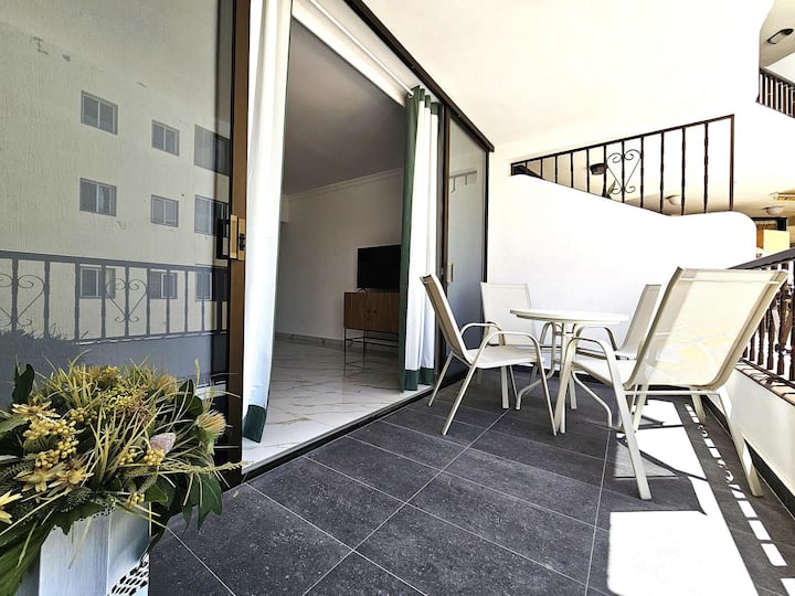 Ada`s Nirvana, Heart Of Los Cristianos - Los Cristianos