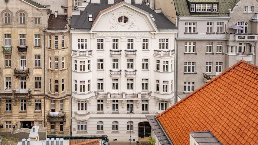 Loft Affair managed Airbnb listing 1