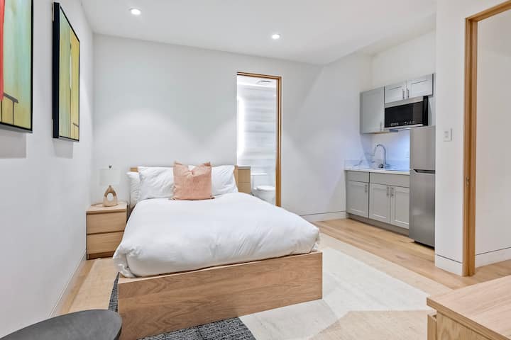 Spații private cu o chicinetă convenabilă