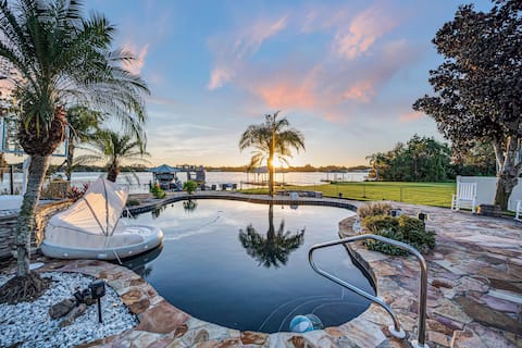 Luxury Lakefront | Private Dock | Pool