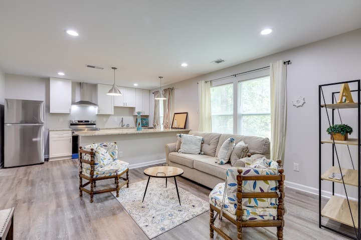 7 Mi To Trilith Studios: Atlanta Area Business Hub - Jonesboro, GA