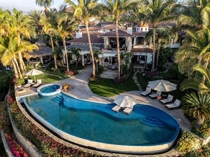Beachfront Villa | Caleta Palmilla | Direct Beach - San José del Cabo