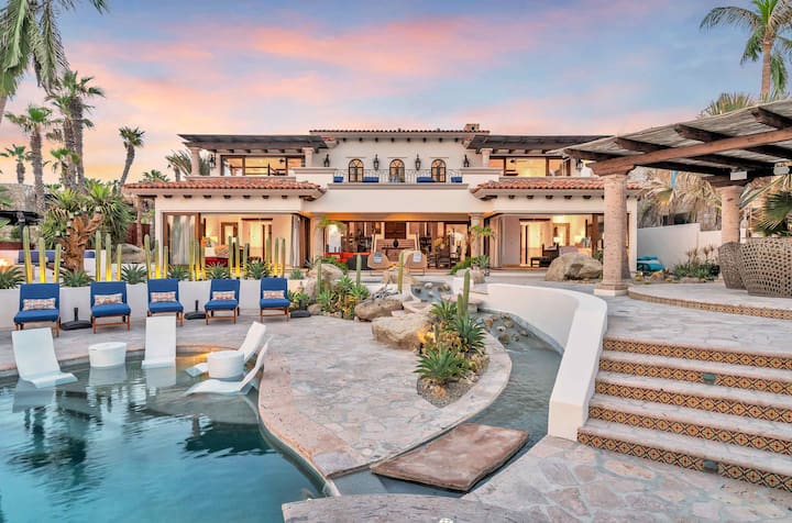 Saltwater Pool & Swim-up Bar | Punta Ballena - San José del Cabo