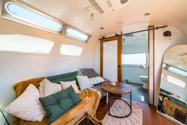 Airstream With Private Hot Tub By The Outpost - Arizona