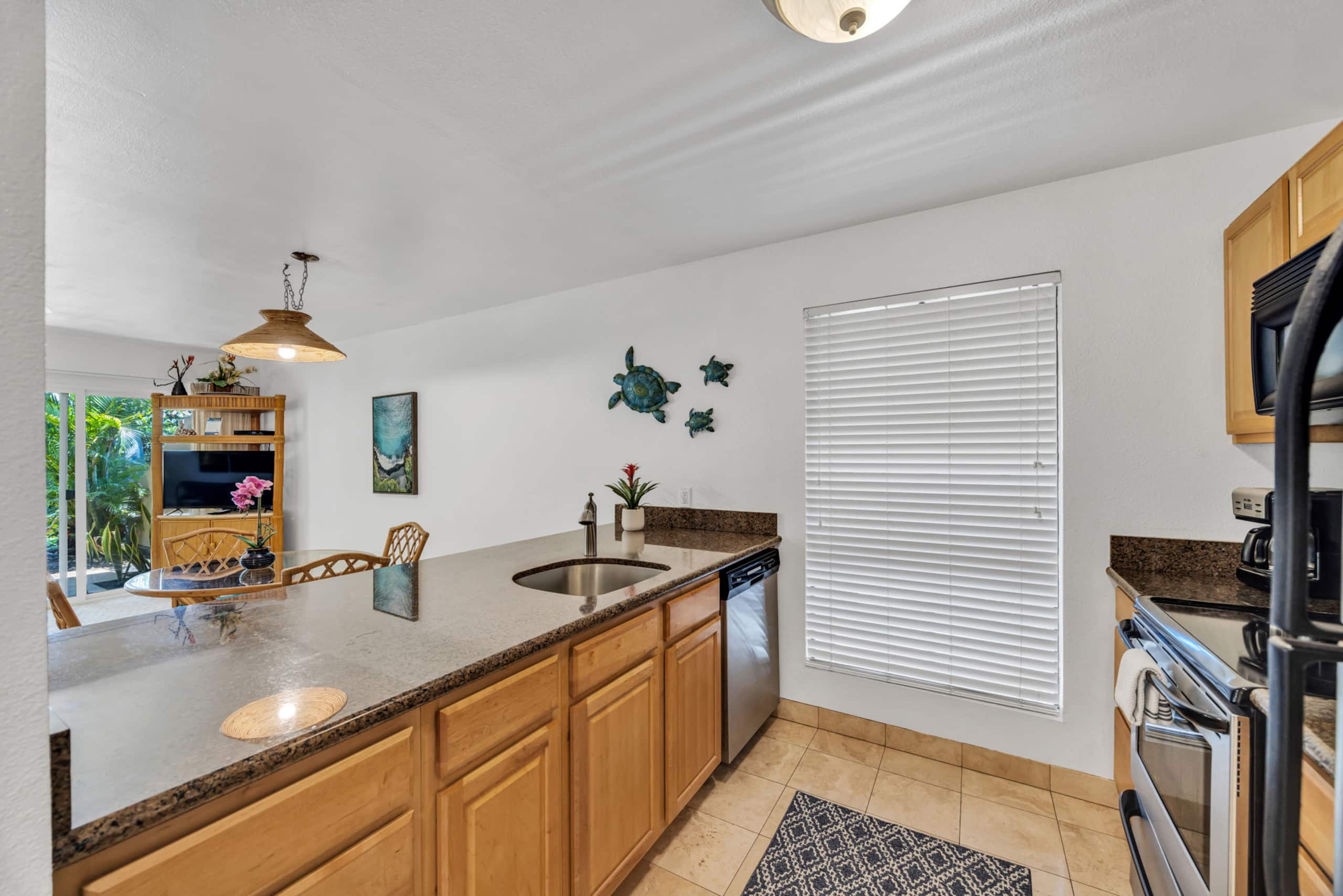 Condo in Kihei · ★5.0 · 1 bedroom · 2 beds · 2 baths - Image 13