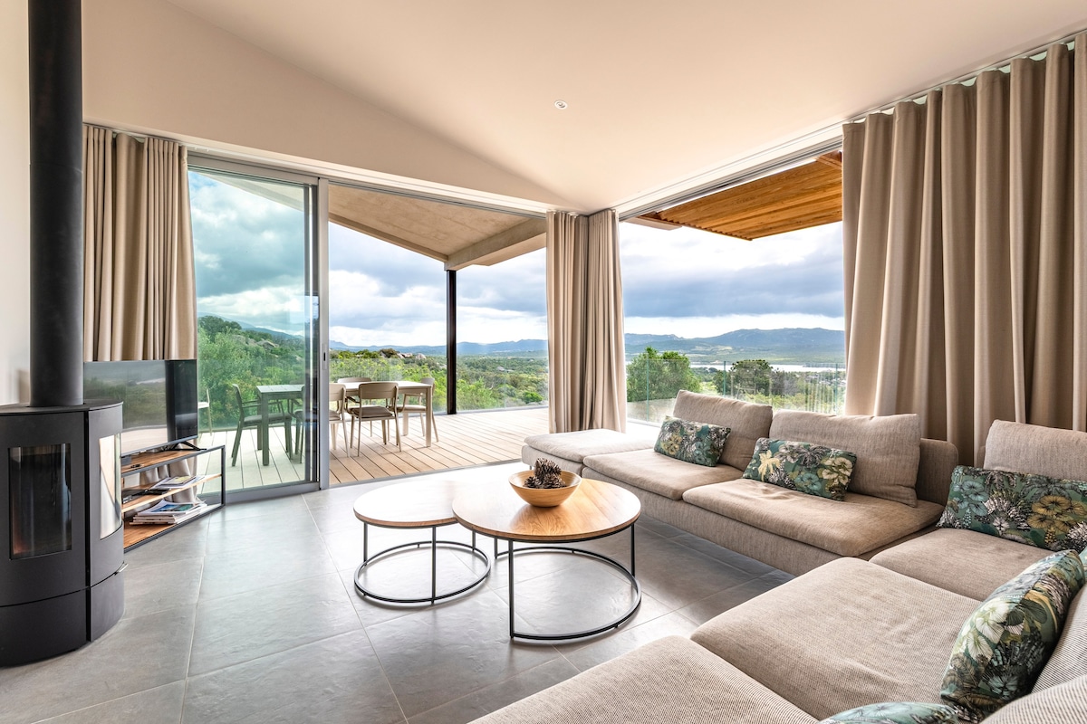 Propriété Airbnb réussie: Villa Pianottoli - Beautiful Panoramic View à Pianottoli Caldarello