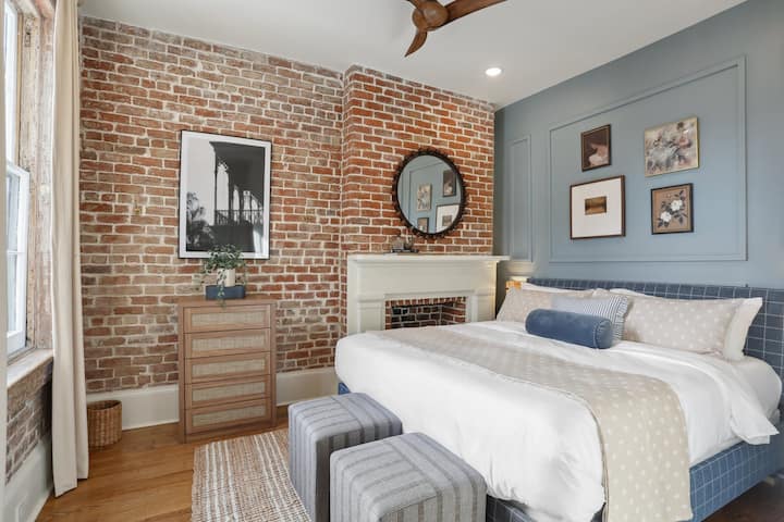 Bedroom 8 | King Bed with Ensuite Bathroom and Balcony Access | Third Floor