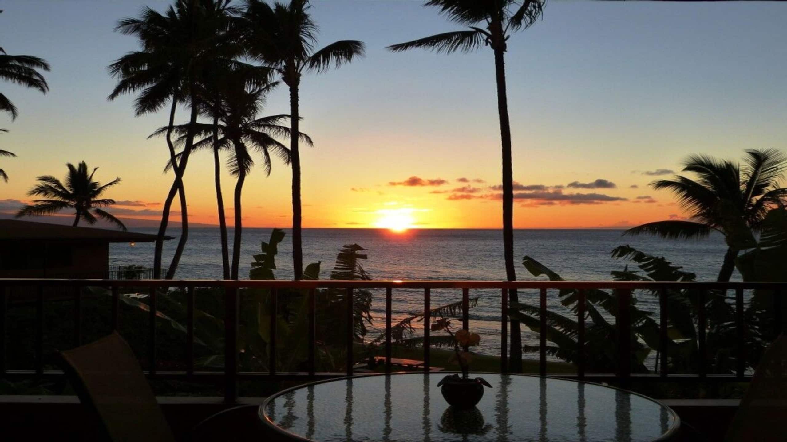 Condo in Lahaina · ★4.68 · 1 bedroom · 2 beds · 1 bath - Image 1