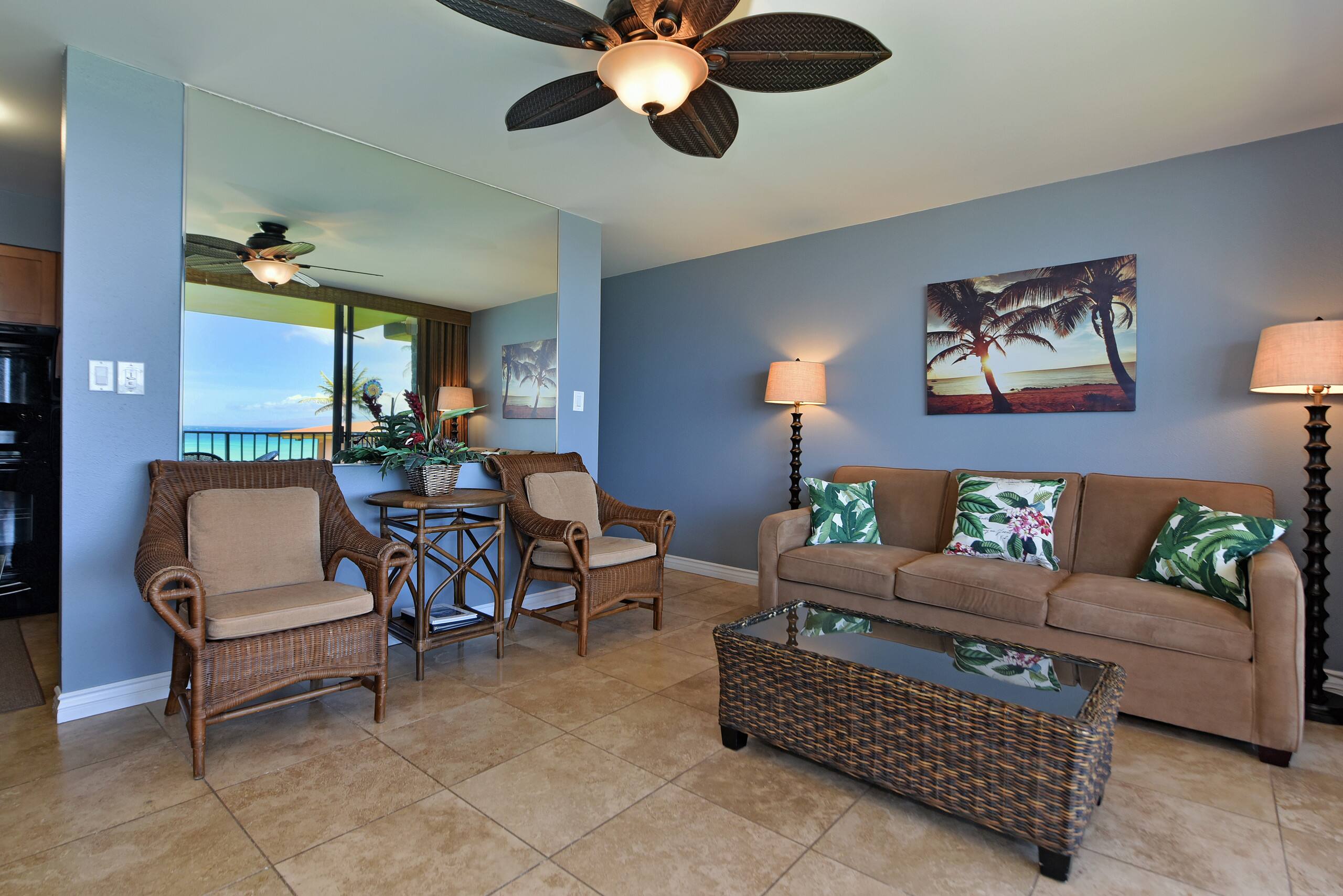 Condo in Lahaina · ★4.68 · 1 bedroom · 2 beds · 1 bath - Image 3