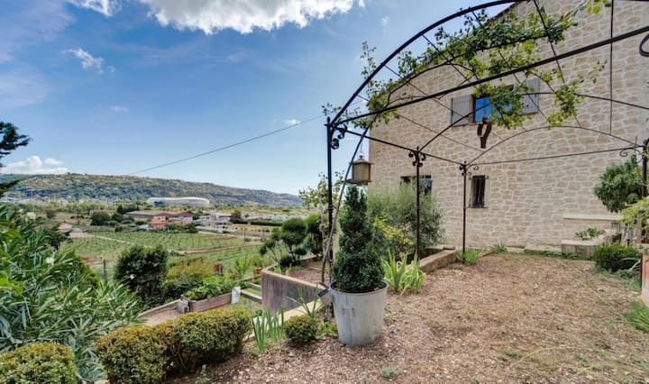 Maison 4p Avec Jardin à Saint-laurent-du-var - Nizza