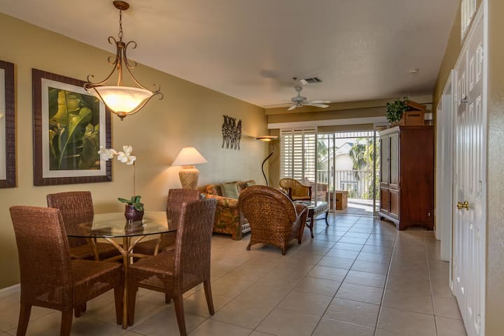 Olde Marco Inn, Classic 2br, Full Kitchen - Marco Island, FL