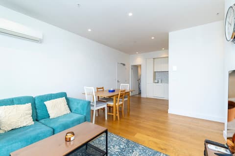 20%Off Monthly theChen Nice 2B Apt wParking