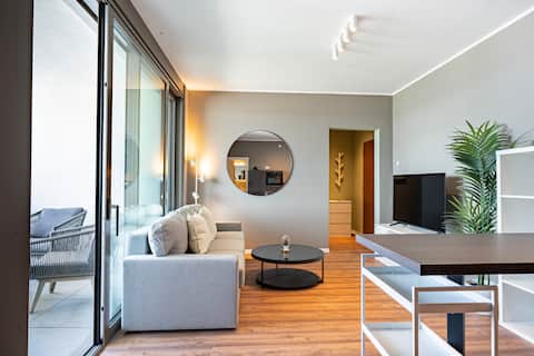 Harbor 6, Apartment 2