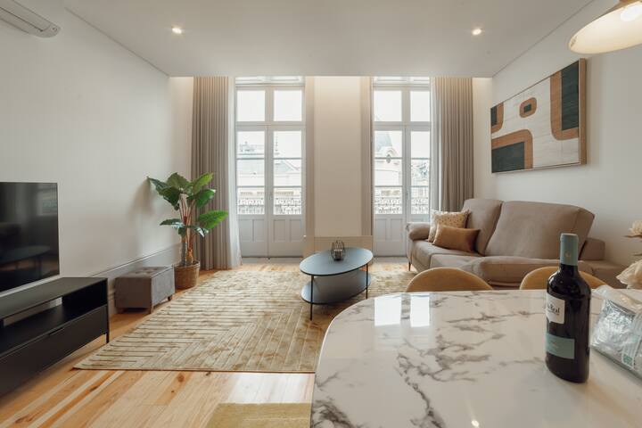 Heart Of Porto Apartment E Duplex by Vacationy gallery image 4