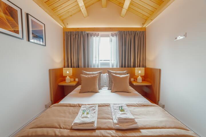 Heart Of Porto Apartment F Duplex by Vacationy gallery image 3