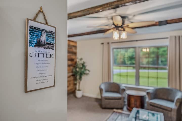 Otter Manor - Wifi|fire Pit|gameroom|private Trail - Berkeley Springs, WV