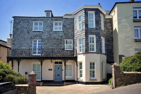 Finest Retreats - Cliff House, Kingsand