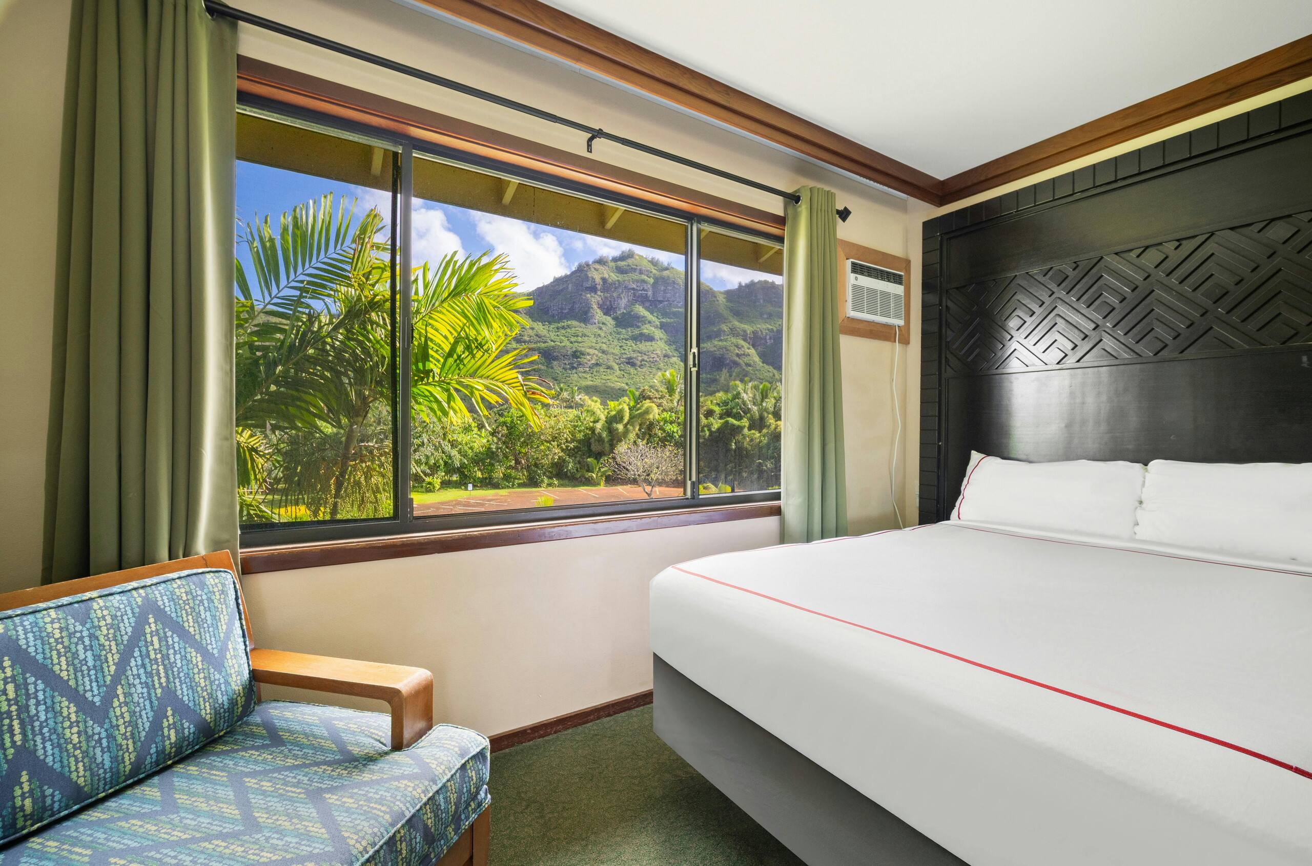 Kauai Inn, Two queen - Image 6