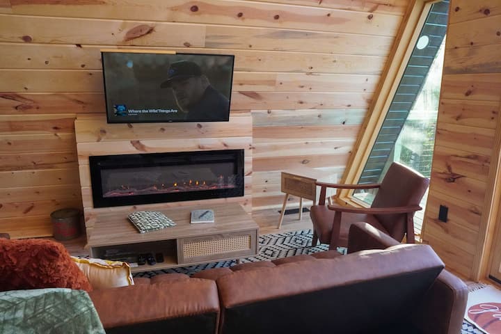 The Peshtigo Pines Treehouse - Wisconsin