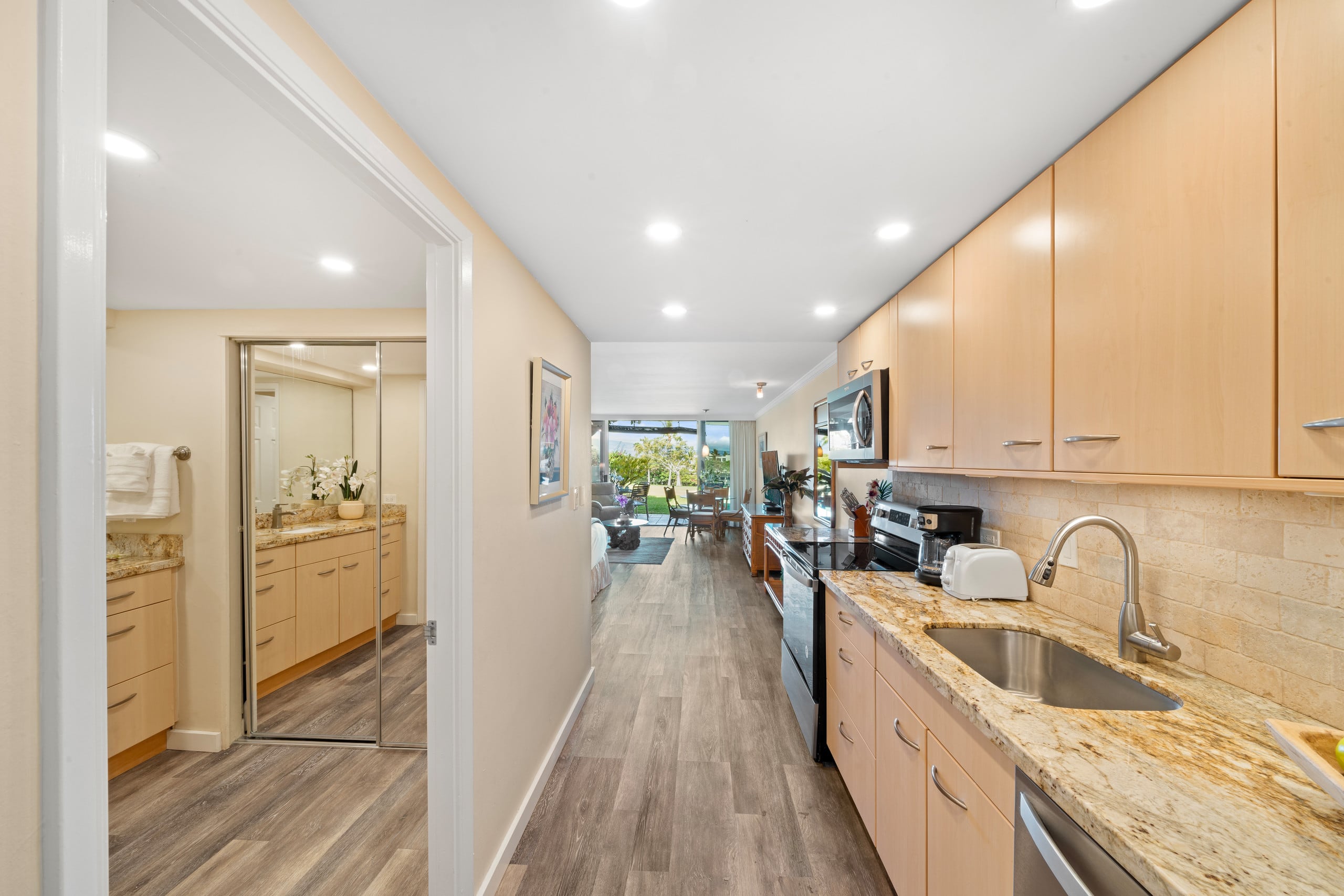 Condo in Lahaina · ★4.8 · 1 bedroom · 1 bed · 1 bath - Image 20