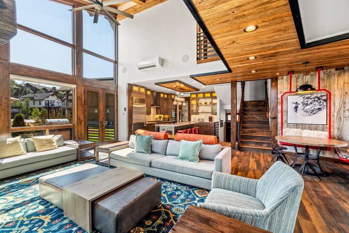 Nomadness Rentals managed Airbnb listing 3