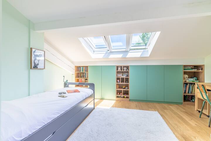 غرفة النوم 2