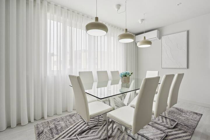 GuestReady – Fantastic home in the Foz area gallery image 4