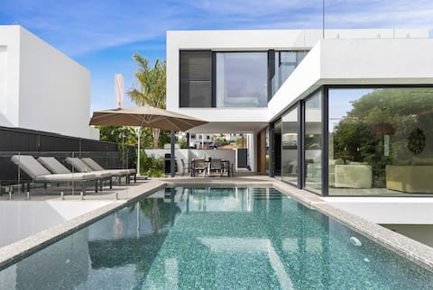Villa Alba - 4 Bedroom Golf Villa