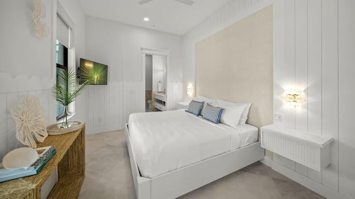 Საძინებელი 2 - დიდი ზომის საწოლი და სააბაზანო