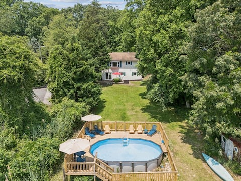 Waterfront | Pool, Dock & Sleeps 12