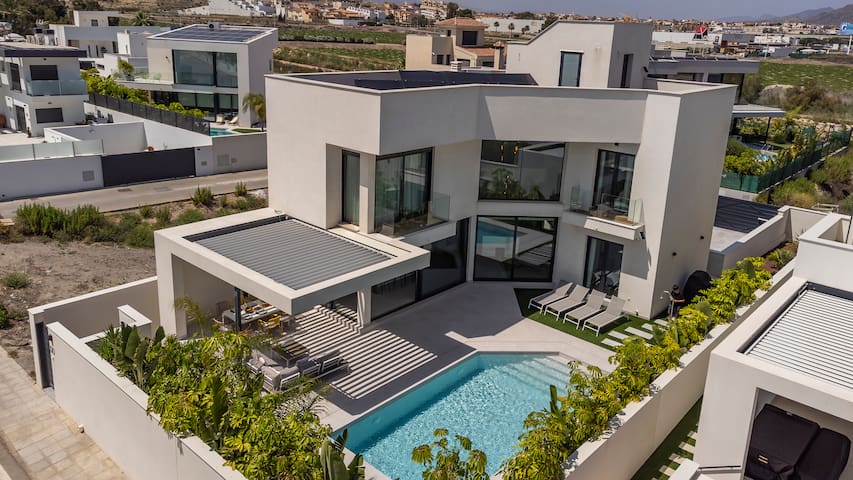 Meel House managed Airbnb listing 1