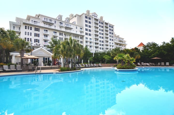 Great Bay Views, Steps To Baytowne Wharf, Balcony, - Miramar Beach, FL