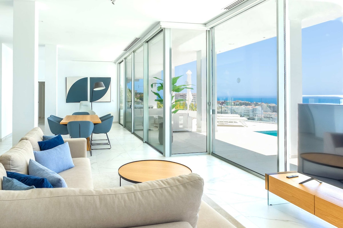 Top Airbnb: Luxury apartment with sea view & largest pool in Santiago Del Teide