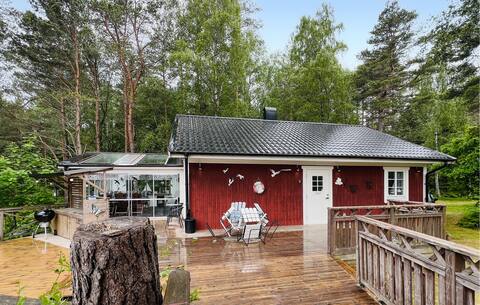 Amazing home in Uddevalla with WiFi