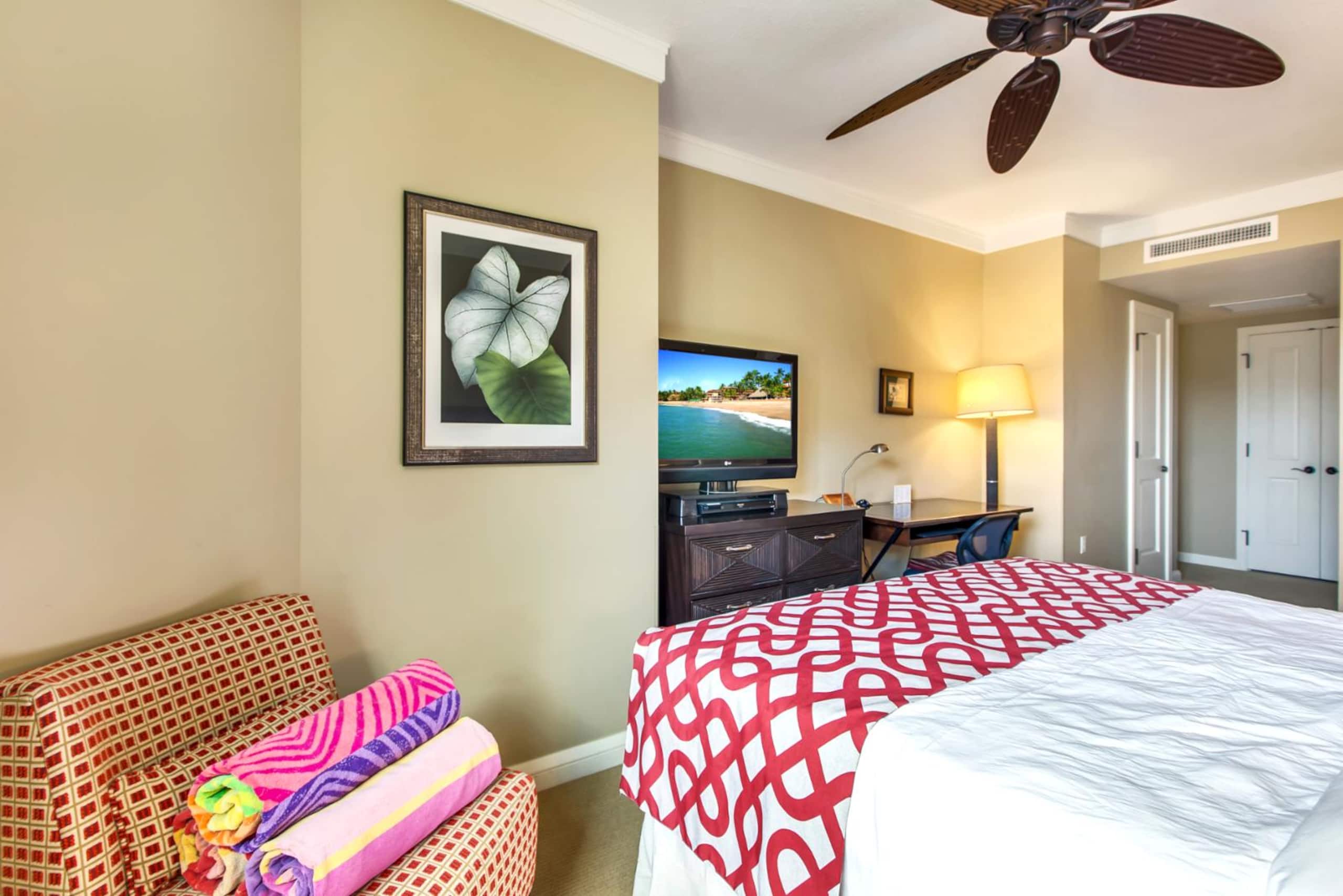 Condo in Lahaina · ★4.4 · 2 bedrooms · 3 beds · 2 baths - Image 8